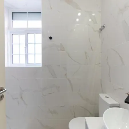 Dellarose Max * Oporto