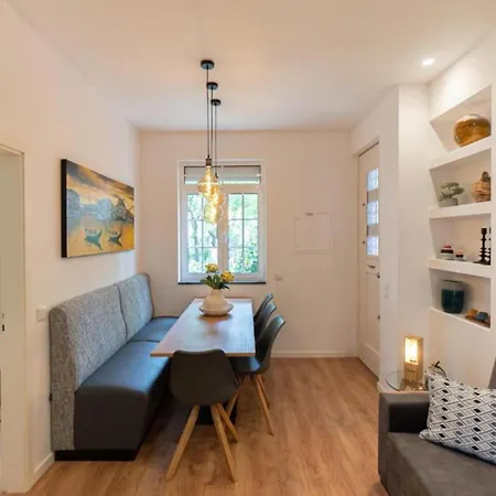 Dellarose Max * Oporto